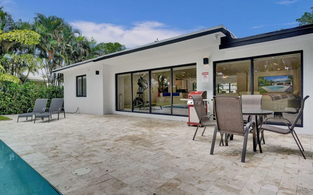 Hibiscus House in Fort Lauderdale