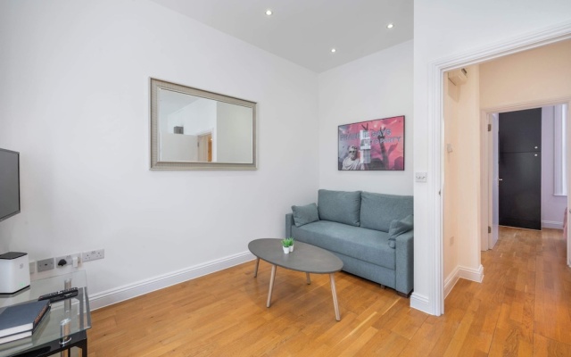 Dionysus Den - Fitzrovia - by Frankie Says