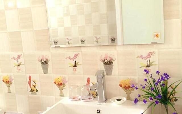 Lavender Hotel