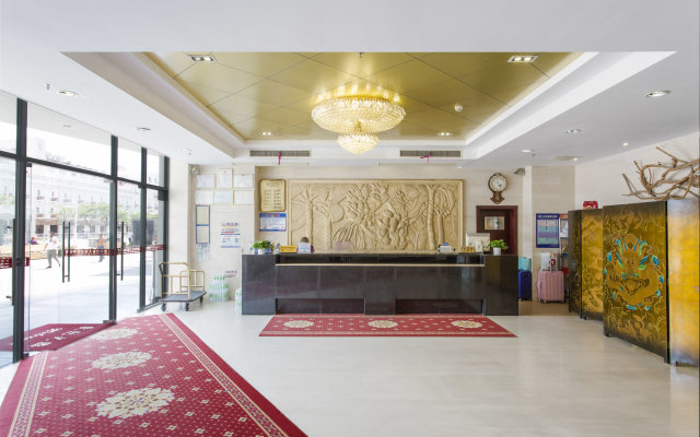 Sanya Huabaoshi Hotel