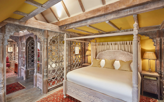 The Connaught, Maybourne