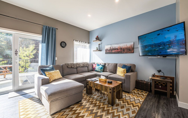 Pillow Top Condo by Revelstoke Vacations