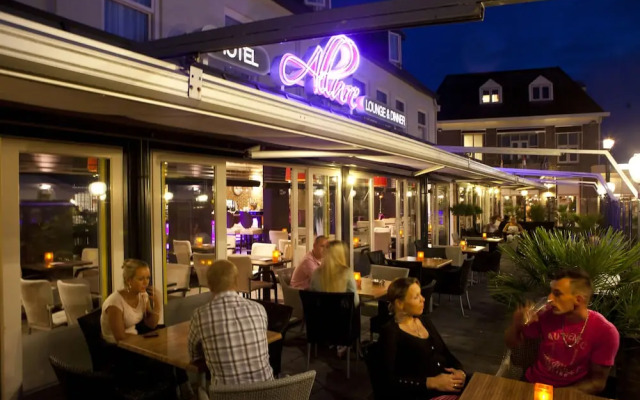 Hotel Allure Lounge & Dinner