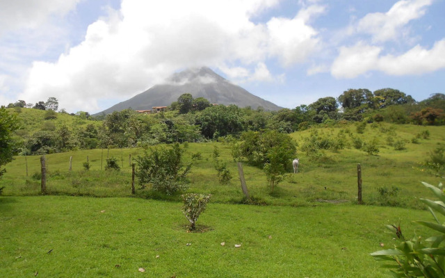 Erupciones Inn