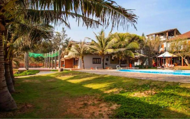 Xom Chai Resort