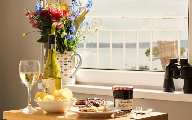 Bayfort Sea Studio in Torquay
