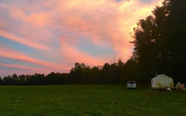 Tentrr - Hemlock Gorge Hideaway