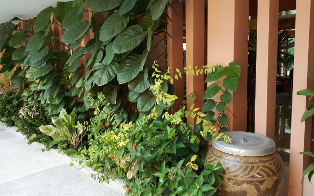 Juntima Place at Amphawa