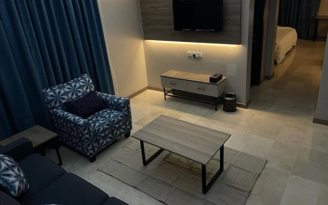 Rovan Hotel