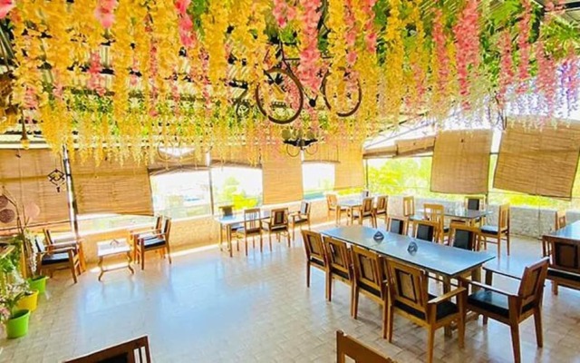 Fabhotel Prime Rozan Jaai