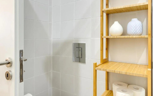 Pinheiro Terrace Downtown Apartment by DA'HOME