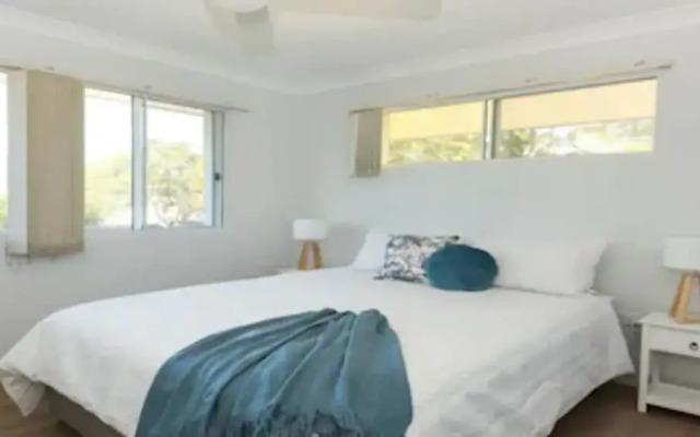 Paradise Grove Holiday Apartments