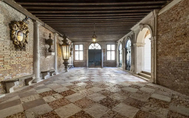 Palazzo Gradenigo by Wonderful Italy