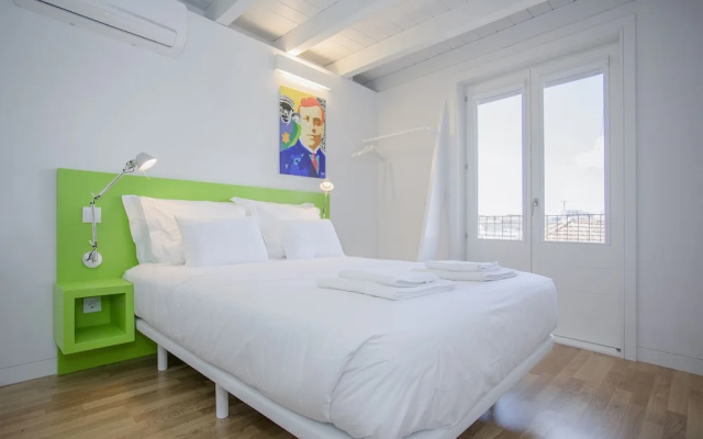 Liiiving in Porto Downtown Cosy Suites