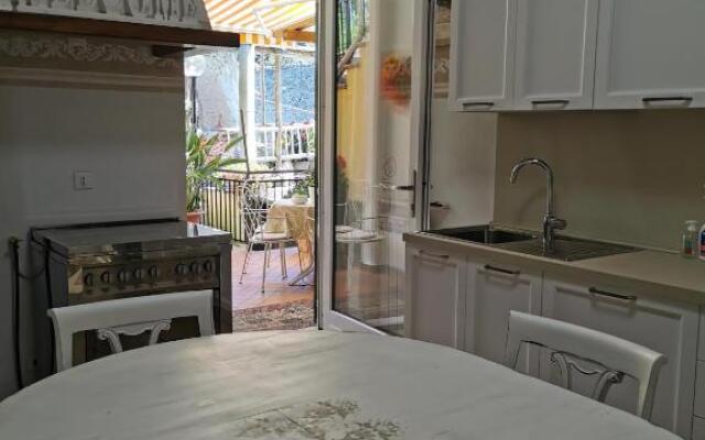 "Lemon Tree House" Relax & Bike