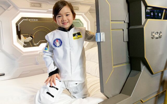 The Capsule Hotel