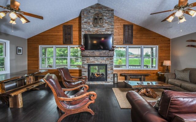 Light My Fire 5 Bedroom House