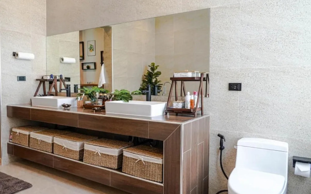 RoomQuest HideAway Hua Hin