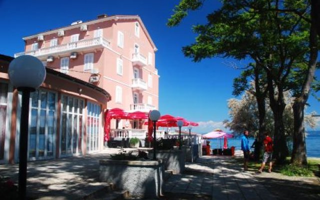 Hotel Fiesa