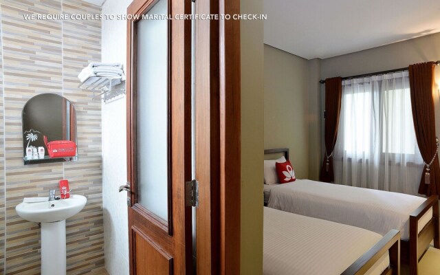 ZEN Rooms Adilla Syariah Ambarukmo