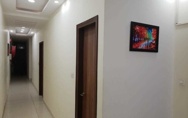 Hotel 365