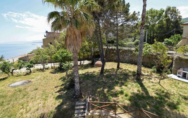 Nina Marina di Caronia