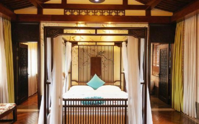Taohuayuan Liu Contract Chun Inn