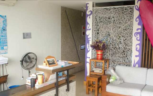 Xinyu Holiday Inn