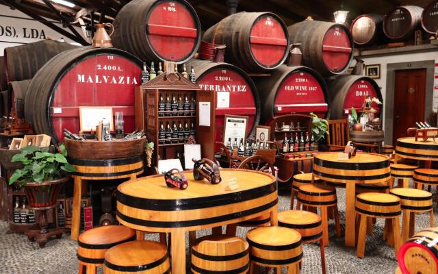 Ribeira das Casas Apt 2C by Madeira Sun Travel