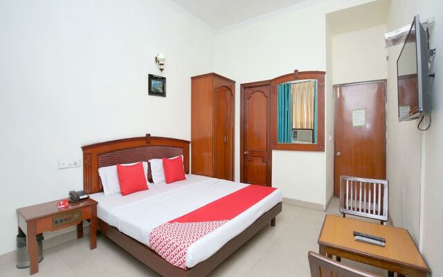 OYO 14324 Hotel towns pride