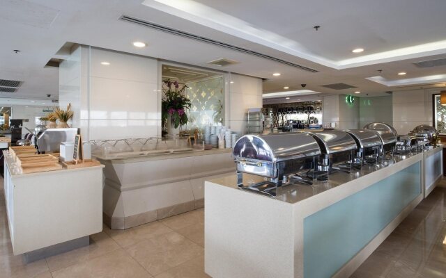 Centre Point Plus Hotel Silom