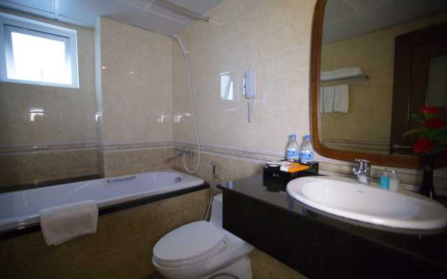 Chalcedony Grand Hotel