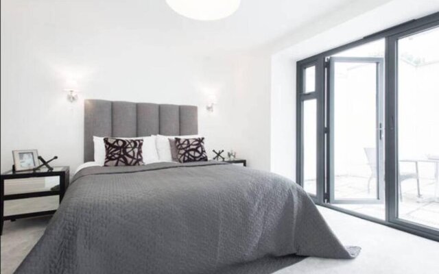 Stunning 3 Bedroom Duplex By Kings Cross & Camden