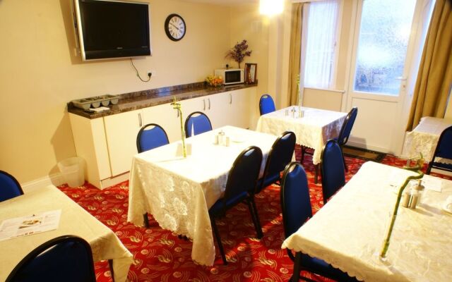 Edgerton Hotel