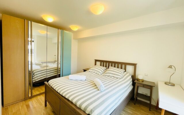 Luxury 1 bedroom flat w.Terrace&Parking