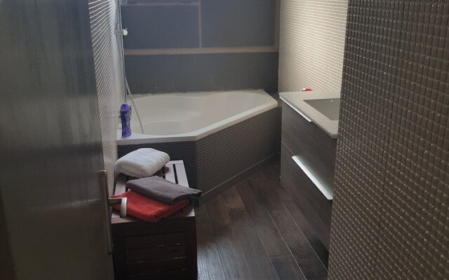 Bel appartement vue sur canal