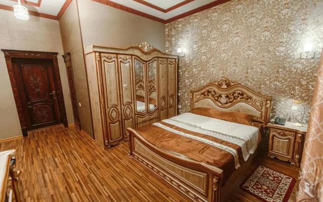 Khiva Silk Road (Хива Силк Роад)