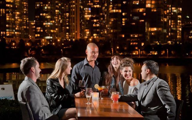Granville Island Hotel