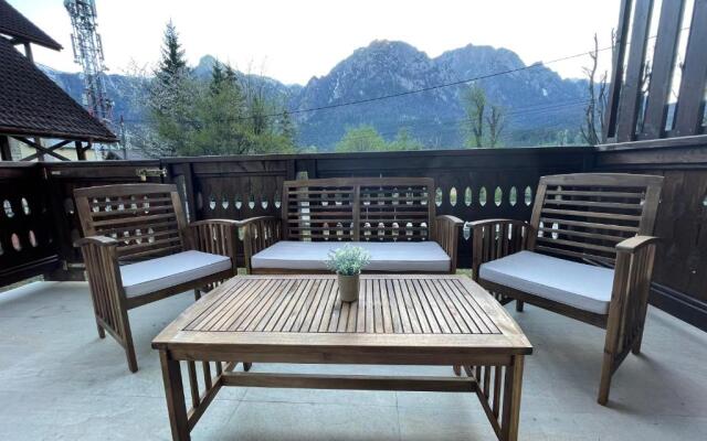 Castle Residence apt. Zamorei