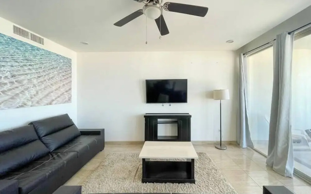 Amazing Location Close to it all Great Price