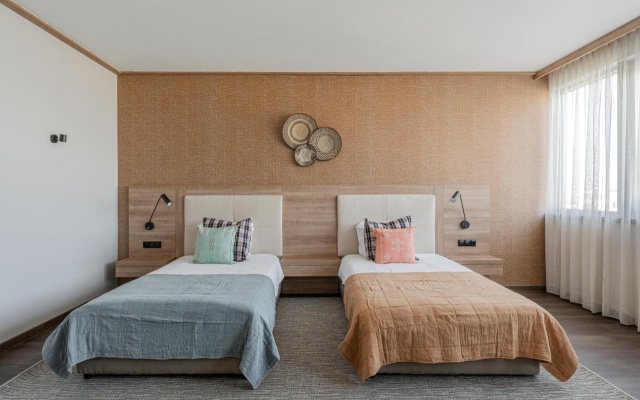 WorkNomads LAB Hotel-Coliving & Coworking