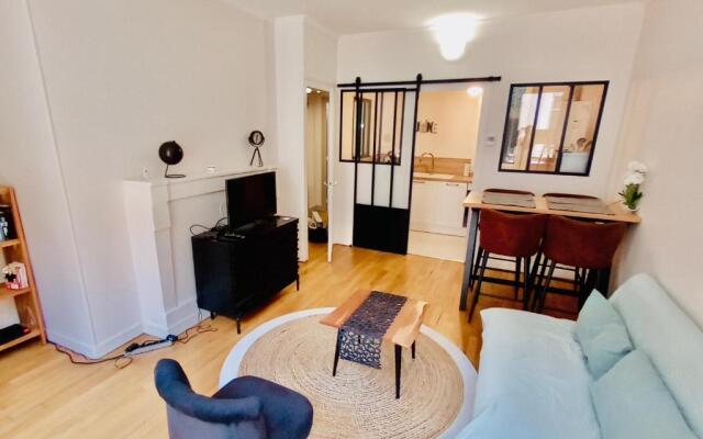 2 Pieces Totalement Renove Au Cœur de Bourges