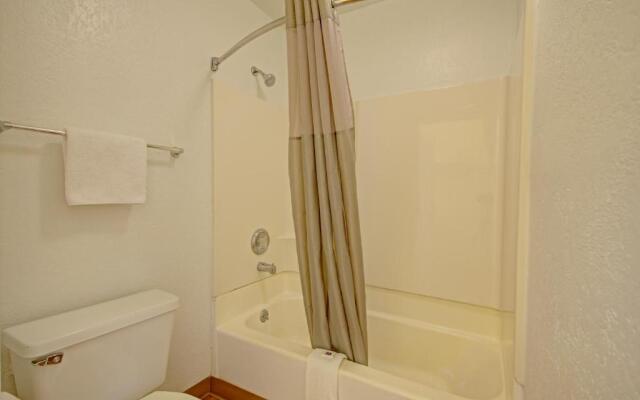 Motel 6 Cocoa Beach, FL