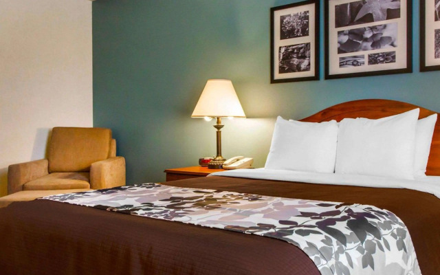Sleep Inn & Suites Evansville - Casper