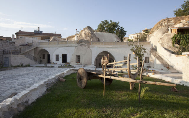 Ortahisar Cave Hotel