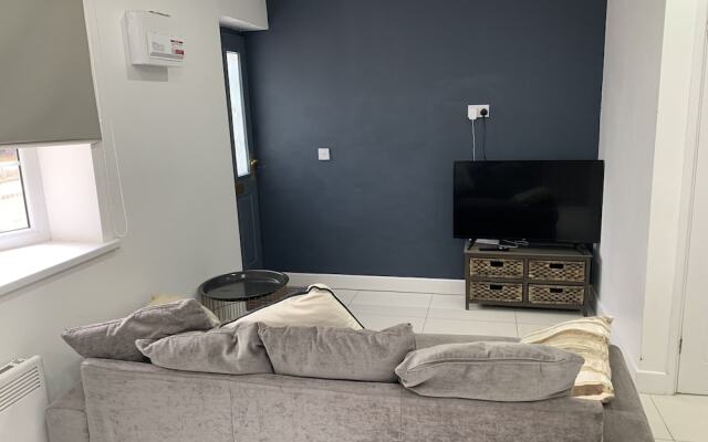 1bed Bungalow in the Heart of Moseley