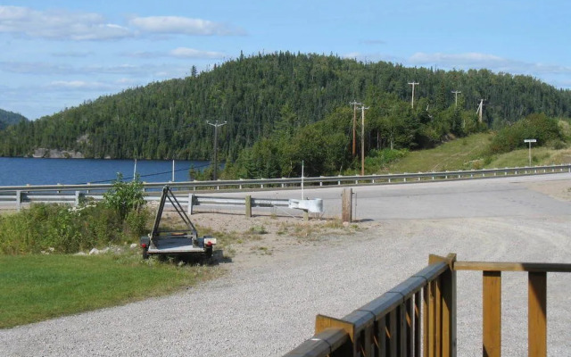 Motel Triplex Lac a Jimmy