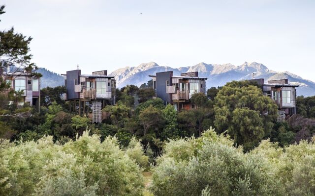 Hapuku Lodge & Tree Houses