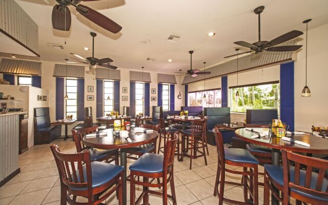 Skipjack Resort & Marina