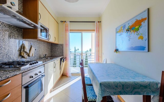 Sea view Apartment with sunbathing Terrace & 2 Swimming pools